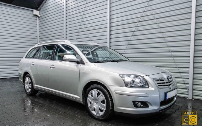 Toyota Avensis cena 14999 przebieg: 194000, rok produkcji 2007 z Nowe Skalmierzyce małe 326